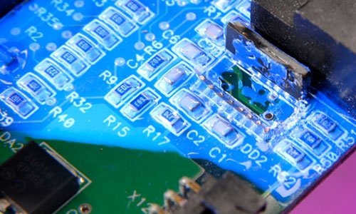 Dual-Cure Light/Moisture Cure Conformal Coatings